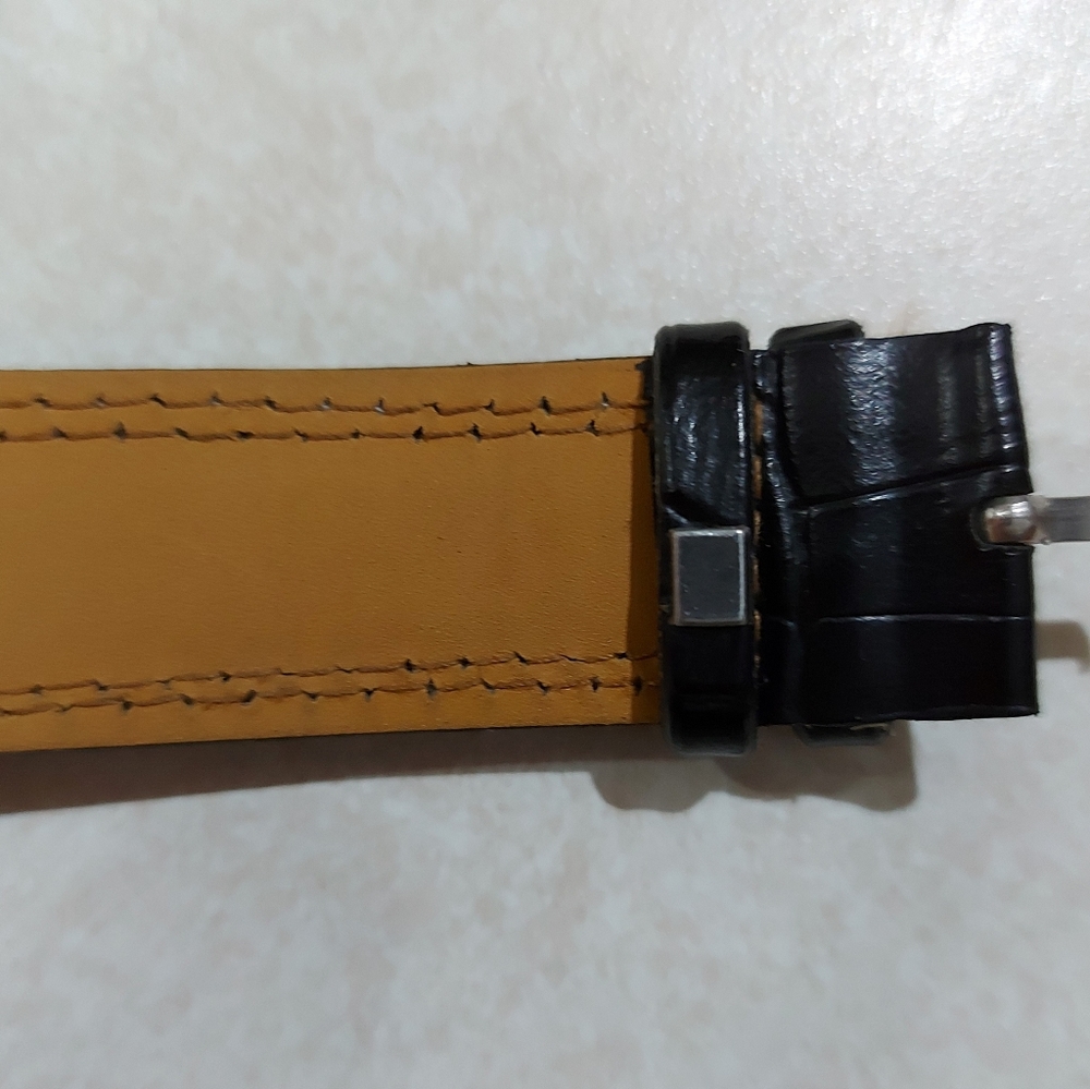 Watch - Picture 7 of 8